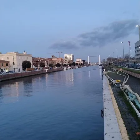 La Casetta-10 Min Aeroporto E アパート *